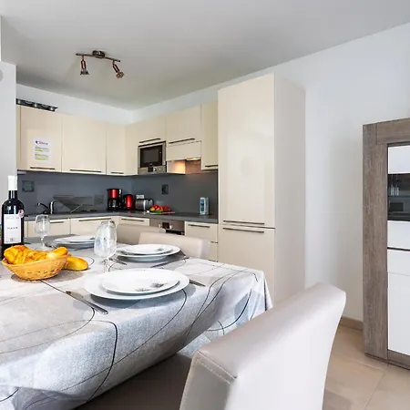 Jardins Massena Ap4088 Nice, By Riviera Holiday Homes Esterno foto