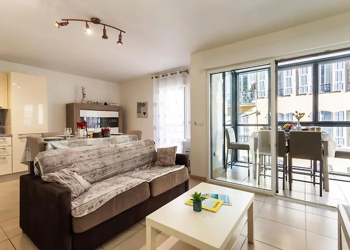 Jardins Massena Ap4088 Nice, By Riviera Holiday Homes