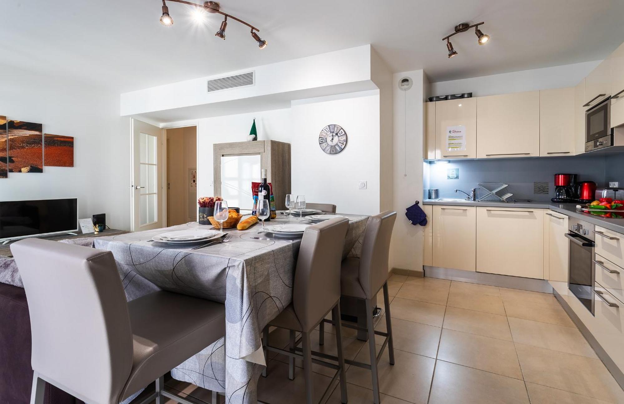 Appartement Jardins Massena Ap4088 Nice, By Riviera Homes *